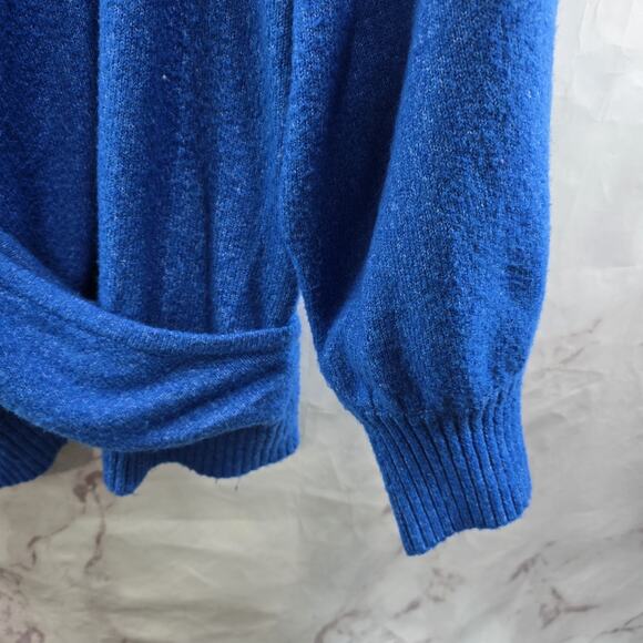 Torrid Sweater Womens 3 3X Blue Vegan Cashmere Surplice V Plunge Faux Wrap - Picture 4 of 13